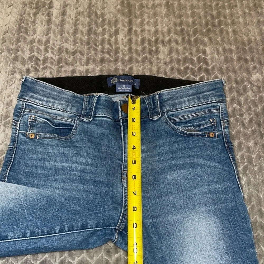 Democracy “Ab”solution Jeans.  Size 8. Light. Wash.‎  Skinny Jeans. - Picture 10 of 11